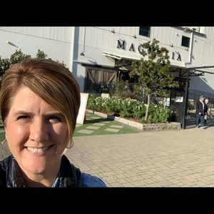 Meet your Posher, Amy